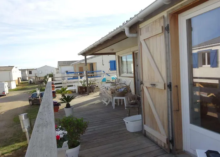 Aig 60 - Individuel - Proche - - 9 Personnes * Gruissan
